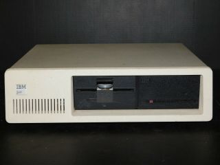Vintage 1982 Ibm 5160 Personal Computer Xt Desktop Pc System Floppy Disk Drive