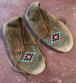 Vintage Native American Beaded Moccasins Slippers Deer Skin