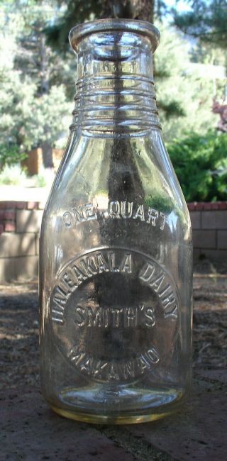 Vintage Hawaii Haleakala Smith’s Makawao Dairy Quart Milk Bottle
