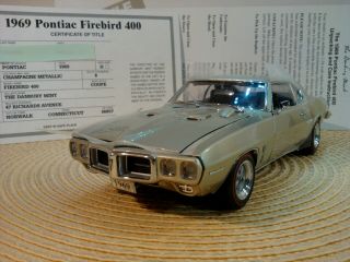 Danbury 1969 Pontiac Firebird 400.  1:24.  Nos.  Rare Coupe.  Docs.  Undisplayed