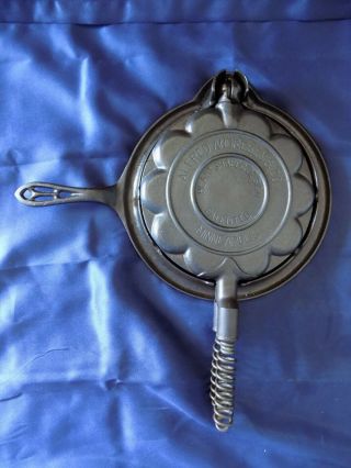 Vintage Griswold 8 Heart Waffle Iron Cast Iron 999 981 Low Base 975 H Alfred