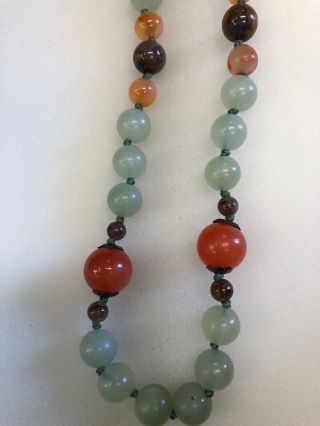 VINTAGE CHINESE GREEN JADE AND CARNELIAN BEAD NECKLACE 5