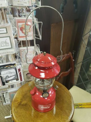 Vintage Red Coleman 200a One Mantle Lantern Gas Pressure Camp Light