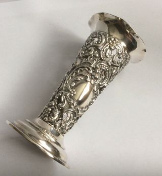 Top Quality William Comyns & Sons Hallmarked London 1899 Solid Silver Vase.