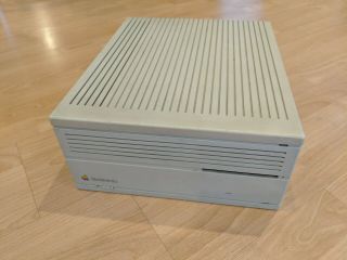 Apple Macintosh Iici Computer M5780 - Vintage Mac With Daystar Fastcache Card