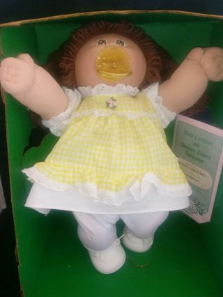 Coleco 1985 Cabbage Patch Doll " Quinby Gretchen ".  Born Sept 1st