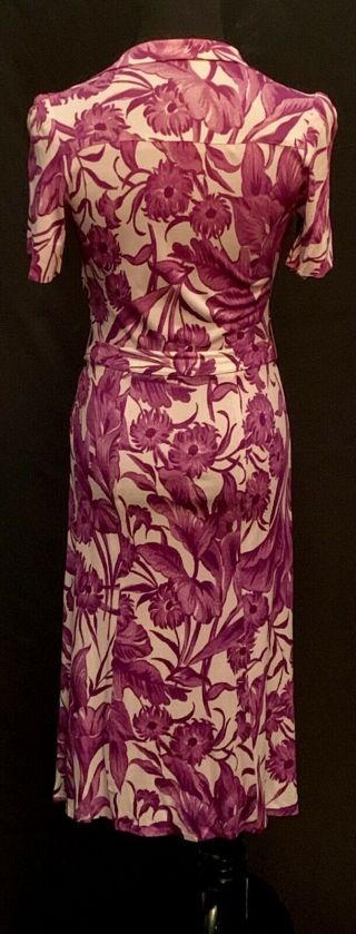 Vtg 1940 ' s Raspberry/Purple & Pink Tropical Print Dress with Large MOP Buttons 2
