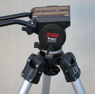 Manfrotto Bogen Vintage 3066 Head and 3061 Tripod 2