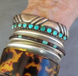 Old Vintage Sterling Silver Unsigned Cast Stamped Native American Cuff Bracelet 7