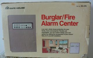 NIOB Vintage Safe House Radio Shack Burglar Fire Alarm Center 49 - 470 5