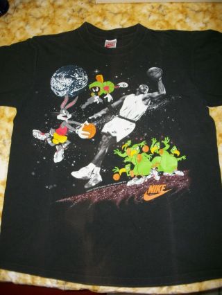 Vintage Nike Michael Jordan Looney Tunes T - Shirt Space Jam Rare 1993 Size L