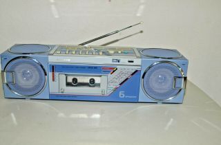 Vintage Sanyo Model M7740k Mini Boombox Am/fm/sw1/sw2 Cassette Blue