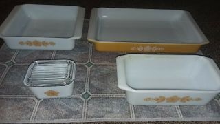VINTAGE 70 ' s GOLD BUTTERFLY 13 X 9 PYREX CAKE PAN BROWNIE REFRIGERATOR LOAF 5pc 4