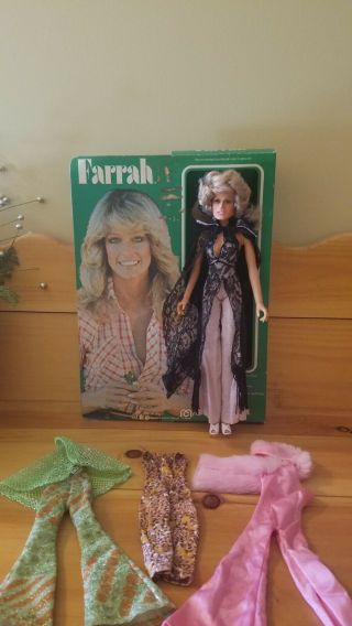 Vintage 1977 Mego Farrah Fawcett 12 " Doll/vintage,  Four Bob Mackie Fashions