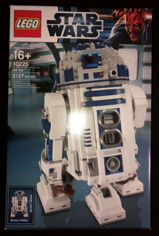 Lego Star Wars Ultimate Collector Series R2 - D2 10225 Rare Retired &