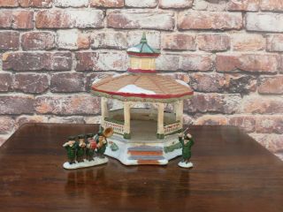 VERY RARE ENESCO IT ' S A WONDERFUL LIFE GAZEBO W/ BAND MUSICIANS 2007 SERIES VI 5