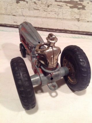 Vintage Hubley Diecast Massey Harris Tractor With Nickel Plated Driver 3