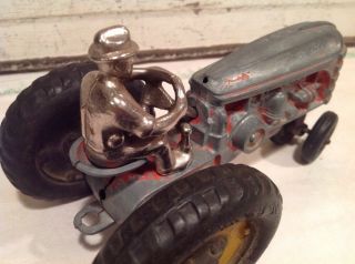 Vintage Hubley Diecast Massey Harris Tractor With Nickel Plated Driver 6