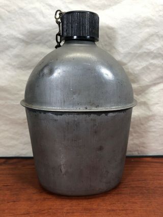 Old Vintage Wwii 1944 U.  S.  S.  M.  Co.  Army Navy Marine Military Canteen