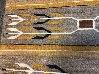 VINTAGE C1950 NAVAJO WIDE RUINS RUG,  ARROWS,  VEGETAL DYES,  51 1/4 