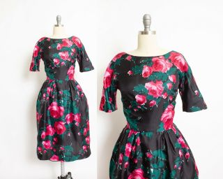 Vintage 1950s Dress Black Silk Rose Floral Print Full Skirt 50s Small