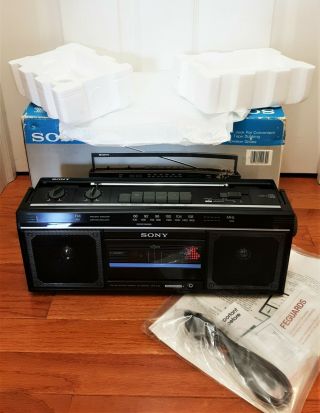 Sony Cfs - 230 Vintage Am/fm Cassette Recorder Player Radio Boombox