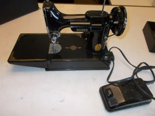 Vintage Singer Featherweight Sewing Machine 221 Portable W/ Case & Accessories