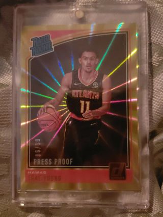 2018 - 19 Donruss Rated Rookie Gold Laser Trae Young Rc 6/10 Hawks 