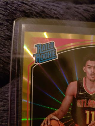 2018 - 19 Donruss Rated Rookie Gold Laser TRAE YOUNG RC 6/10 Hawks  4