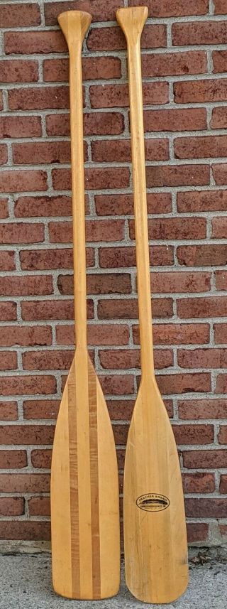 Vintage OLD TOWN CANOE - DISCOVERY 158 - 2 FEATHER OARS 2