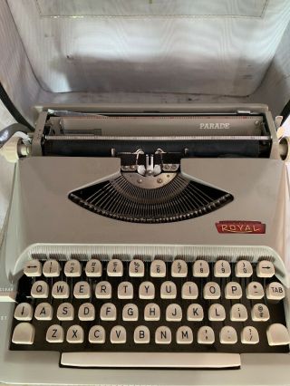 Vintage Royal Parade Portable Typewriter & Carrying Case - Script Font -