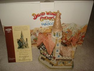 Vintage David Winter Pubs & Taverns The Rapunzel Model Figurine W/ Box &