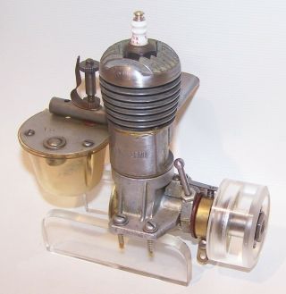 Vintage 1940 Bunch Gwin - Aero.  45 Spark Ignition Model Airplane Engine