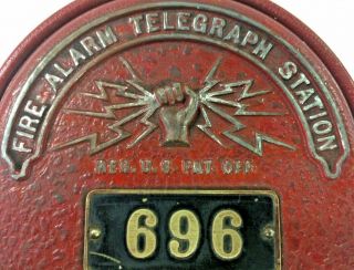 RARE Oval Gamewell Fire Alarm Telegraph Station 696 5