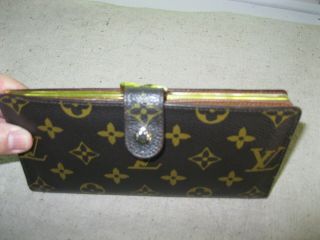 Vintage Louis Vuitton Monogram Authentic Bifold Wallet Brass Clasp M61663