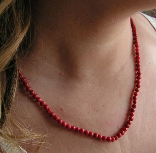 20 Grams Salmon Momo Coral Quality Abb Bead 5mm Necklace Silver Clasp
