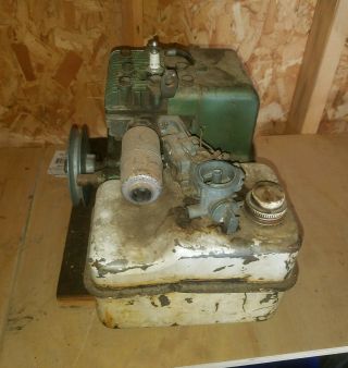 Antique Vintage Briggs & Stratton 6BS Flathead Horizontal Engine 1950s 3.  5 Motor 2