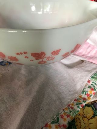 VINTAGE PINK GOOSEBERRY Pyrex CINDERELLA SET OF 4 Nesting Mixing Bowls COMPLETE 5