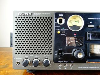 SONY ICF - 6800W FM AM MW SW 31 Multi Band World Radio Receiver Vintage Portable 4