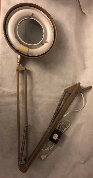 Vintage Keystone Magnifying Lamp