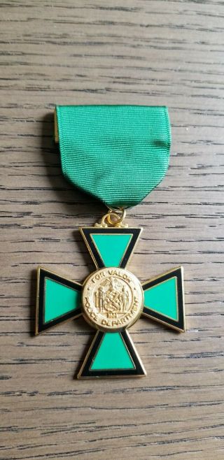 Vintage Nypd Police Medal Combat Cross