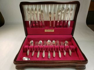 54 Piece Set Fantasy 1941 By Tudor Plate Oneida Community Flatware W/ Case