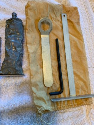 VINTAGE PORTER CABLE SPEEDMATIC 75 SAW with CASE and 6
