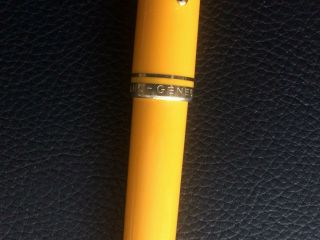 Rare Montblanc Generation - Rollerball Pen - Yellow & Gold 2