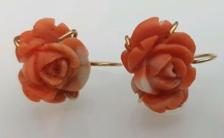 Vintage Signed Abb 14k Yellow Gold Rose Hand Carved Angel Skin Coral Earrings