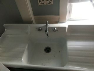 White Vintage Cast Iron Farmhouse Kitchen Sink,  60in wide Double Drainboards. 3