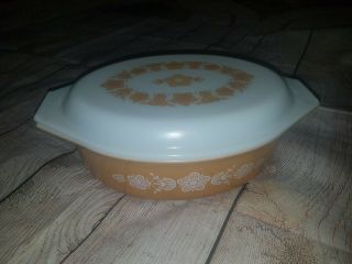 Vintage Pyrex 2.  5 Quart gold/butterscotch Oval Casserole Dish Bowl With Lid 045 5
