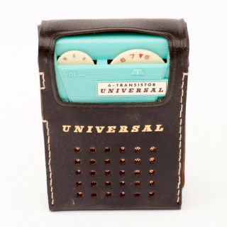 Vintage Universal 6 Transistor Radio Model PTR - 62B Made in Japan 3
