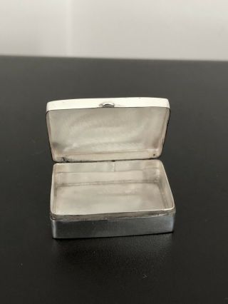 Vintage Snuff Pill Box Sterling Silver HALLMARKED 8