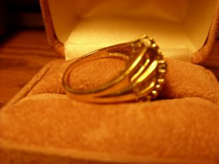 Vintage 14K Solid Yellow Gold Ladies Diamond Ring Size 5.  5 (?) 7